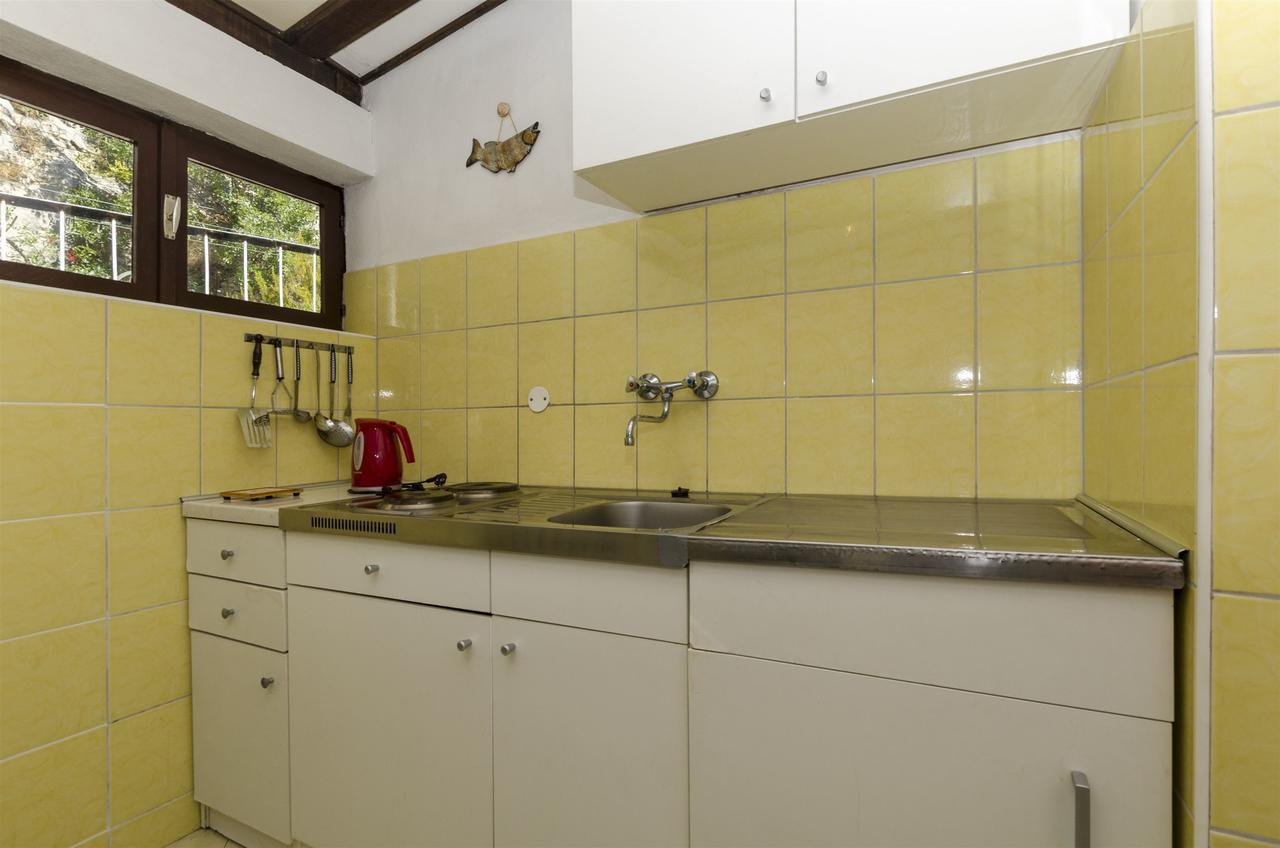 Apartment Boris Gornja Brela Εξωτερικό φωτογραφία